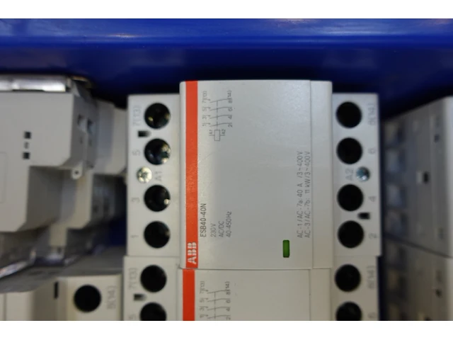 3x pallet diverse zekeringen - afbeelding 15 van  19