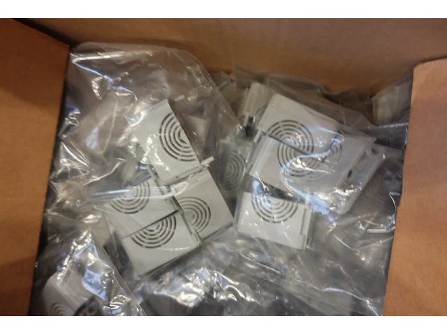 3x pallet diverse zekeringkasten - afbeelding 7 van  13