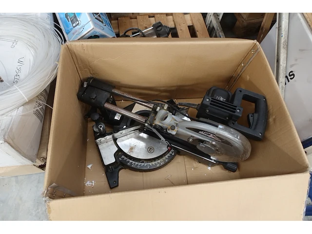 3x pallet diversen - afbeelding 2 van  8