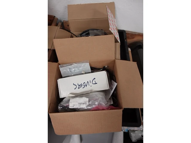 3x pallet + inhoud - afbeelding 6 van  10