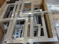 3x pallet metalen onderstel - afbeelding 2 van  10