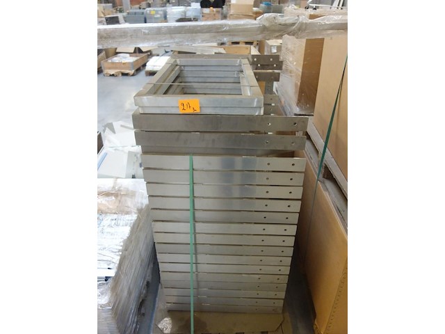 3x pallet metalen onderstel - afbeelding 4 van  10