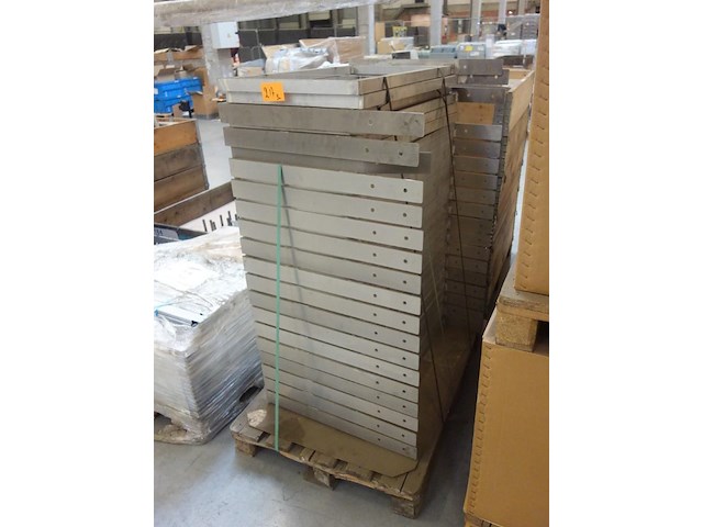 3x pallet metalen onderstel - afbeelding 5 van  10