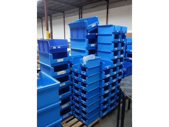3x pallet sorteerbakken - afbeelding 3 van  4