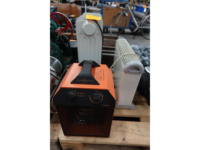 3x radiator/verwarmingstoestel - afbeelding 1 van  3