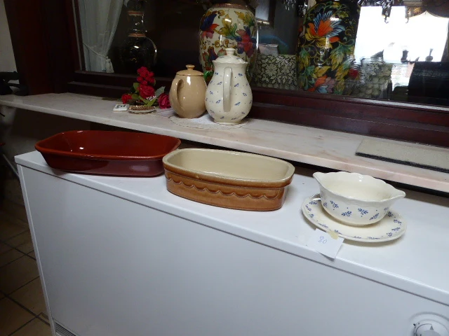 3x stenen bakpot en sauciere - afbeelding 1 van  4