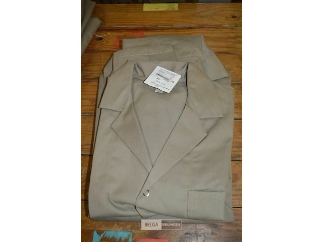 3x stofjas beige maat 44 - afbeelding 1 van  2