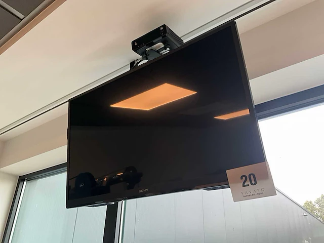 3x televisie sony kdl-32re400 - afbeelding 1 van  8