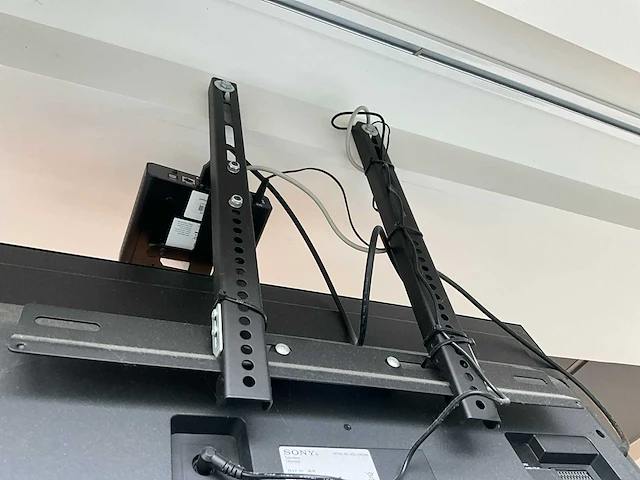 3x televisie sony kdl-32re400 - afbeelding 3 van  8