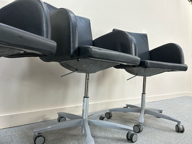 3x vergaderstoel - afbeelding 1 van  3