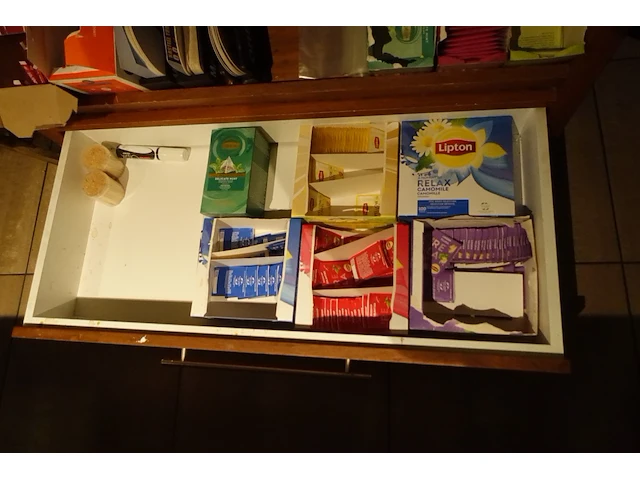 3x verrijdbare houten buffetkast - afbeelding 5 van  12