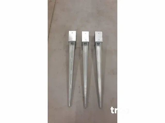 3x verzinkte paalhouders - afbeelding 1 van  1