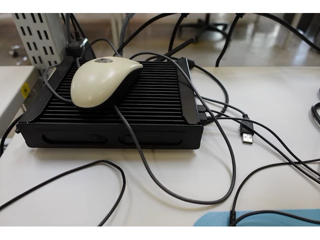 3x volledig werkstation awp - afbeelding 2 van  12