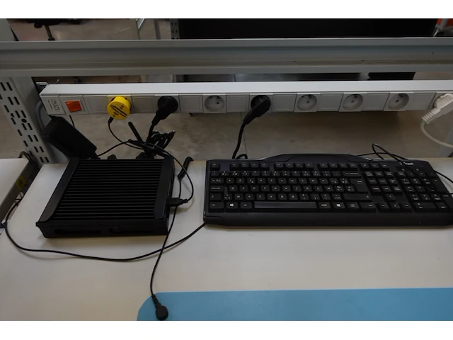 3x volledig werkstation awp - afbeelding 8 van  12