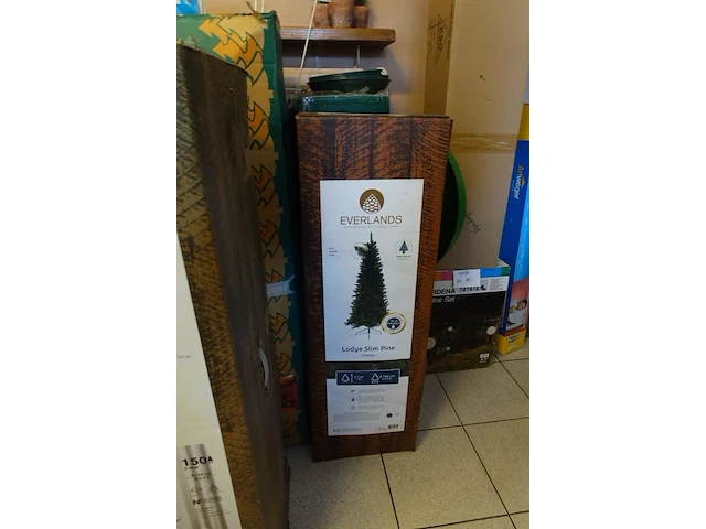 3x volledige inhoud kast + diverse decoratie - afbeelding 6 van  16