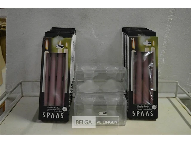 3x2st kandelaars glas+12x4st spaas kaarsen - afbeelding 1 van  5