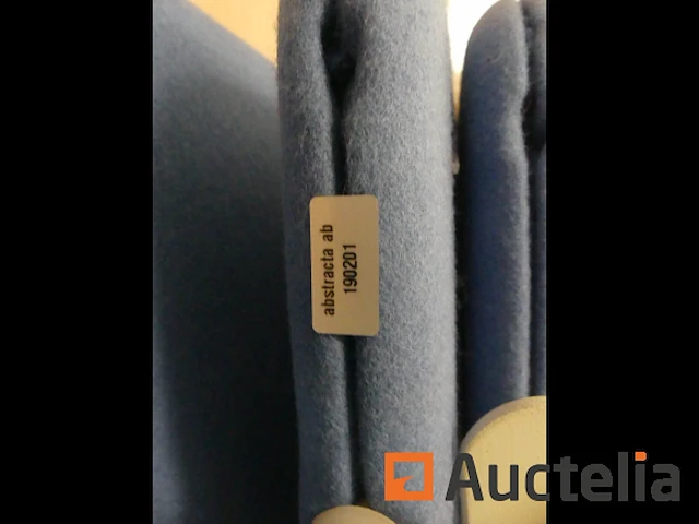 4 abstracta akoestische scheidingspanelen voor kantoren - afbeelding 1 van  5
