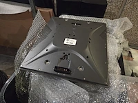 4 alu frames met groot lot led schermen - afbeelding 8 van  17