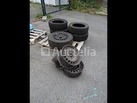 4 banden, 3 velgen, velgband