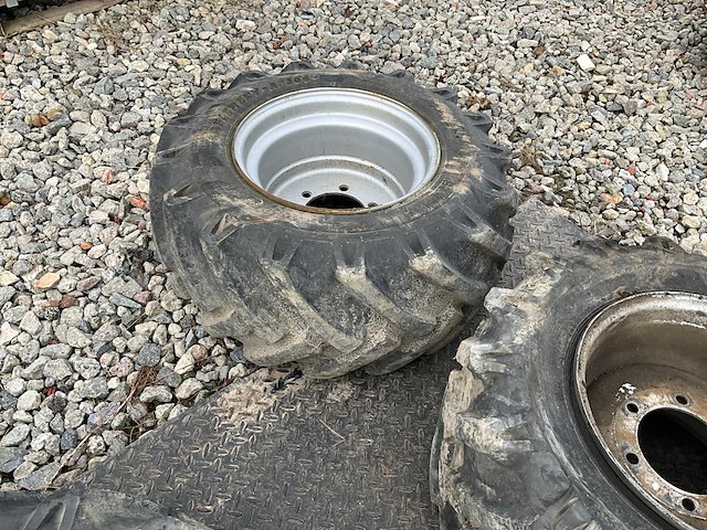 4 banden met velg - afbeelding 6 van  10
