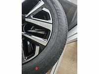 4 banden michelin met 17 inch velgen - afbeelding 9 van  13