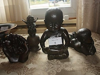 4 beeldjes "baby" waarvan 2 beeldjes gesigneerd "wanders" - afbeelding 3 van  5