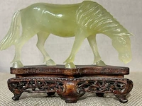 4 beeldjes van dieren in jade snijwerk - afbeelding 8 van  13