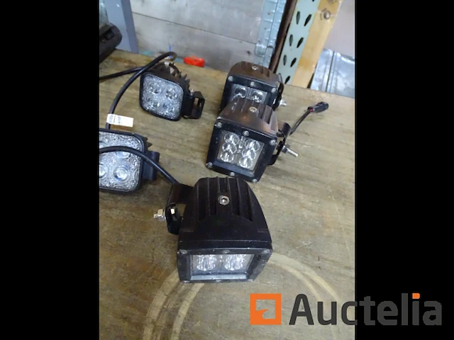 4 bevestigingsmiddel bars voor voertuig, 5 led-spots - afbeelding 8 van  8