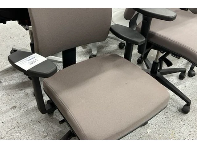 4 bureaustoelen - afbeelding 2 van  4