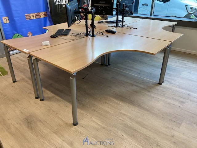 4 bureautafels - afbeelding 2 van  5
