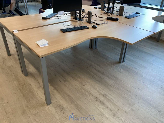 4 bureautafels - afbeelding 3 van  5
