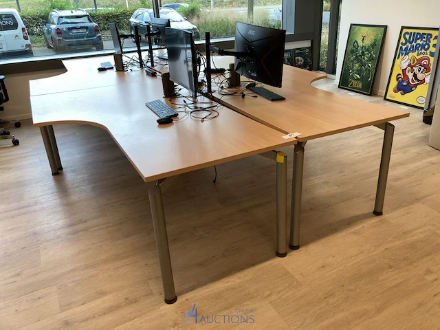4 bureautafels - afbeelding 1 van  5
