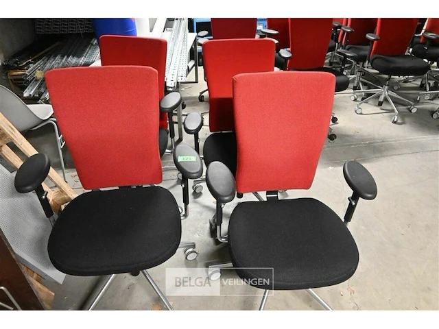 4 bureelstoelen - afbeelding 1 van  2