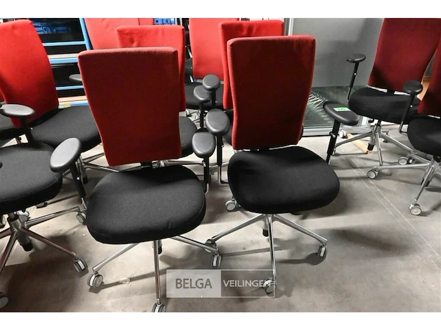 4 bureelstoelen - afbeelding 1 van  2