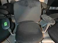 4 bureelstoelen - afbeelding 2 van  2