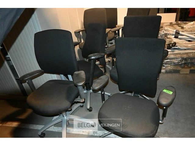 4 bureelstoelen - afbeelding 1 van  1