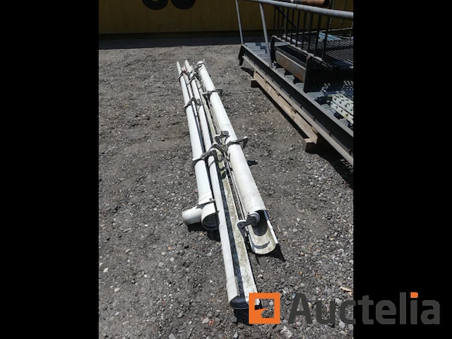 4 dakgoten met dakbevestiging - afbeelding 1 van  3