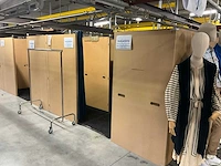 4-delige houten paskamerconstructie met 16 paskamers - afbeelding 9 van  16