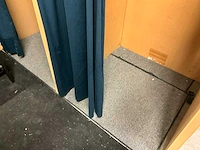 4-delige houten paskamerconstructie met 16 paskamers - afbeelding 15 van  16
