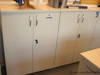 4 deurs houten opbergkast - afbeelding 1 van  1