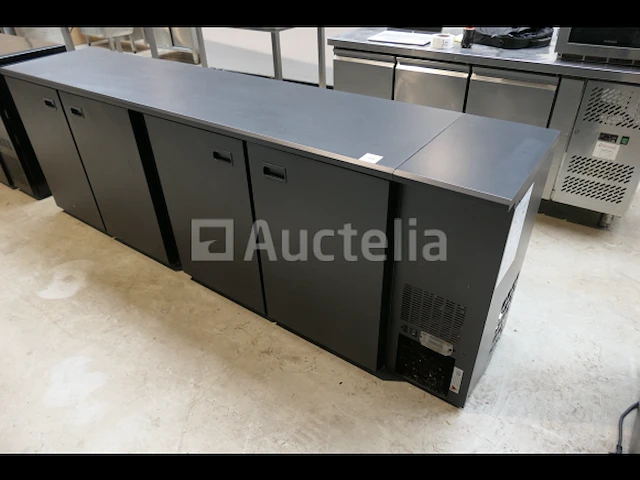 4-deurs koelvitrine en geïntegreerde koelunit gamko eco 2222mu - afbeelding 2 van  9
