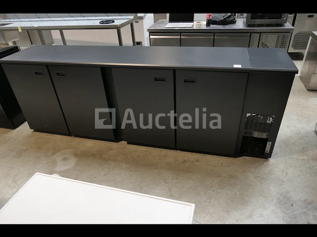 4-deurs koelvitrine en geïntegreerde koelunit gamko eco 2222mu - afbeelding 8 van  9