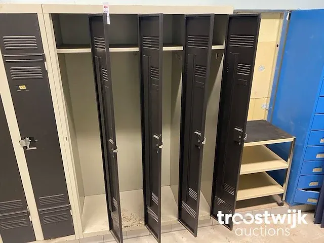 4-deurs lockerkast - afbeelding 2 van  4