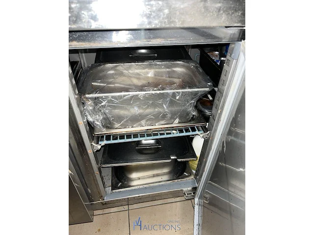 4-deurs rvs gekoelde werktafel combisteal - afbeelding 5 van  5