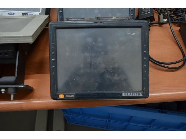 4 displays glacier ministation 10 b, 2 displays lxe vx8, dispay jnd ftf2475, barcode scanner symbol er - afbeelding 3 van  6