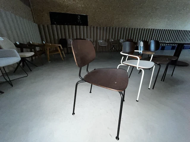 4 div houten stoelen - afbeelding 2 van  7