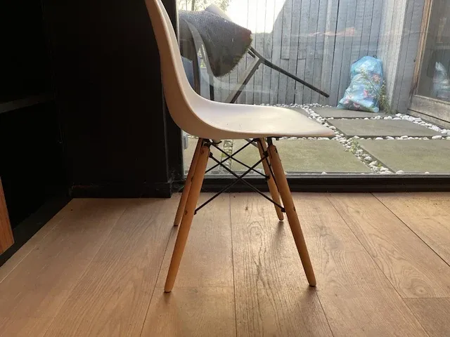 4 div pvc stoelen - afbeelding 7 van  16