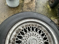 4 diverse autobanden met velg - afbeelding 4 van  8
