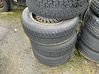 4 diverse autobanden met velg - afbeelding 5 van  8