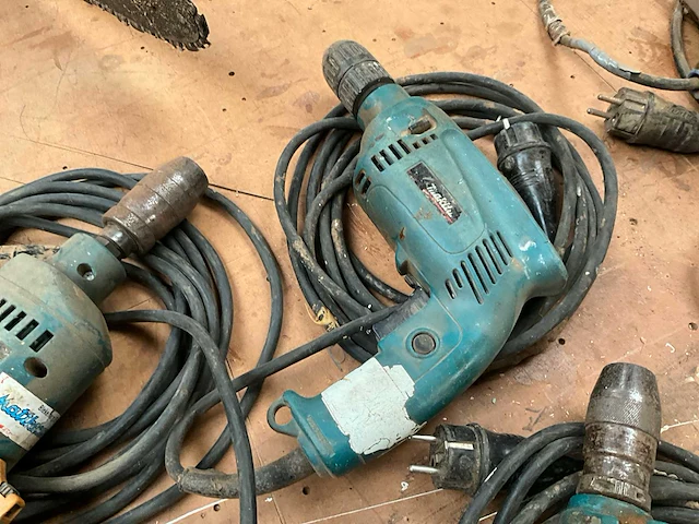 4 diverse boormachines wo metabo en makita - afbeelding 5 van  5